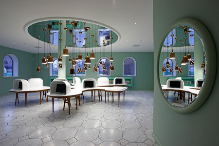 reamenagement centre information Groninger Museum Jaime Hayon 02