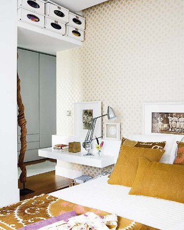 Décoration appartement 2 pièces redistribué - La chambre avec accès au dressing