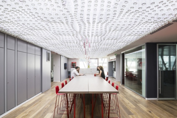 Les bureaux de Coca-Cola France par Studios Architecture