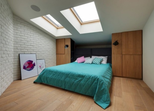 La chambre parentale, elle aussi baignée de lumière naturelle