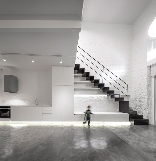 Conseilsdeco-Anjos-Loft-minimalisme-formation-architecte-interieur-universite-Lisbonne-Joao-Tiago-Aguiar-rehabilitation-usine-Portugal-04