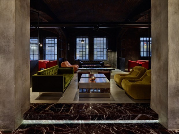 Conseilsdeco-Dash-Kitchen-restaurant-Turin-Fabio-Fantolino-industriel-03