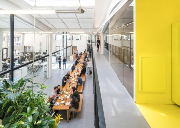 Conseilsdeco-bureaux-familial-multicolores-Rotterdam-architecture-urbanisme-MVRDV-deco-03