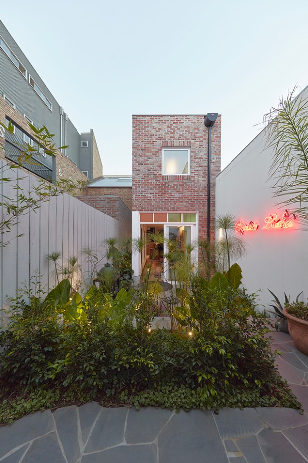 Conseilsdeco-deco-decoration-conseil-architecture-interieur-Rose-Street-Fieldwork-Architects-idees-amenager-maison-etroite-cosy-08