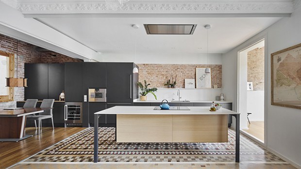 Conseilsdeco-deco-decoration-conseil-architecture-interieur-Barcelone-renovation-appartement-Twobo-Arquitectura-mosaique-Nolla-bois-01.jpg