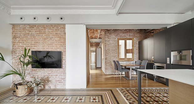 Conseilsdeco-deco-decoration-conseil-architecture-interieur-Barcelone-renovation-appartement-Twobo-Arquitectura-mosaique-Nolla-bois-06