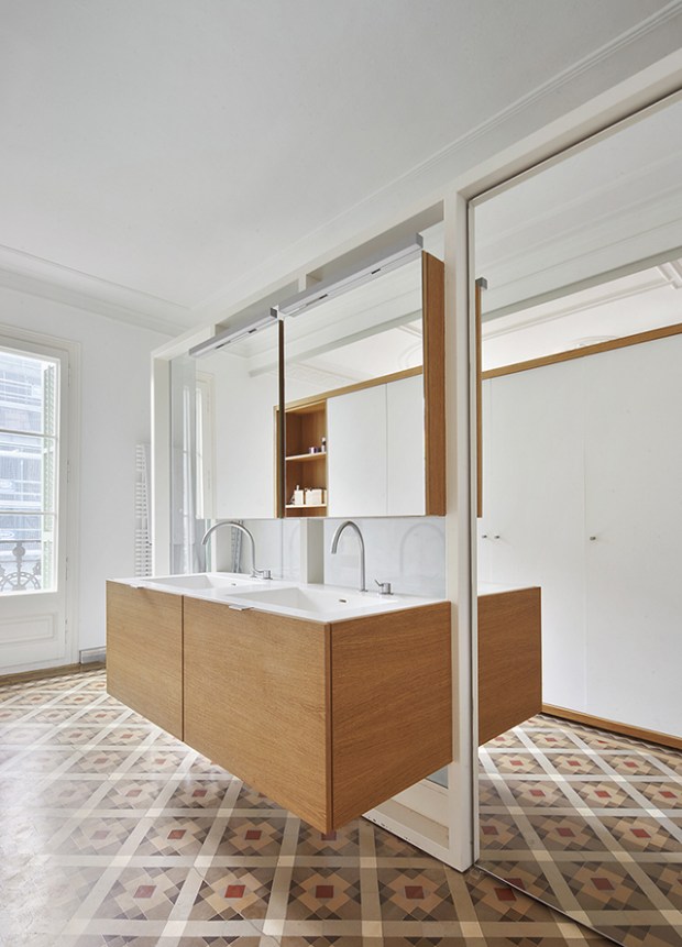 Conseilsdeco-deco-decoration-conseil-architecture-interieur-Barcelone-renovation-appartement-Twobo-Arquitectura-mosaique-Nolla-bois-09